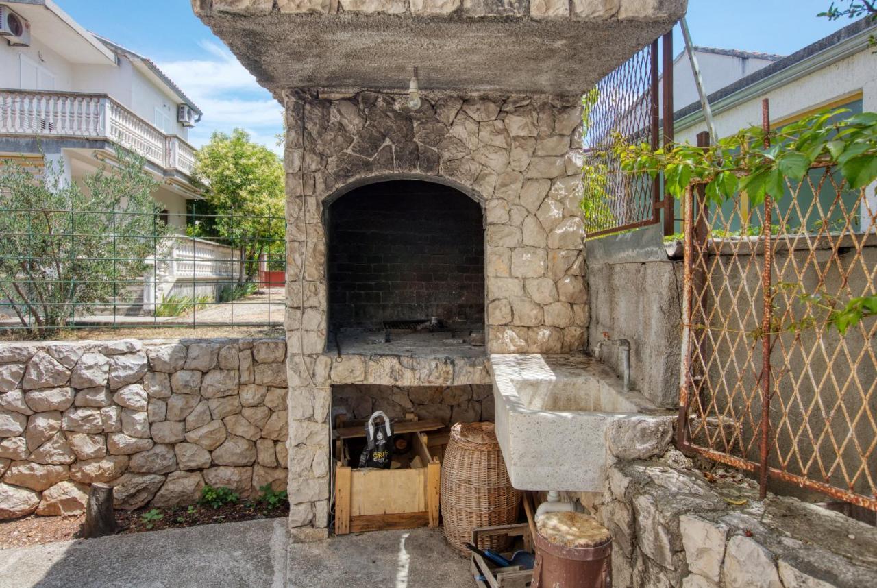 Apartments By The Sea Zaboric, Sibenik - 469 Exterior photo